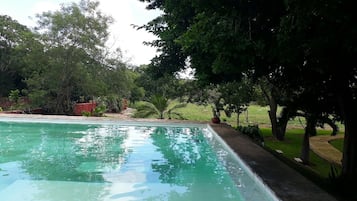 Alberca al aire libre