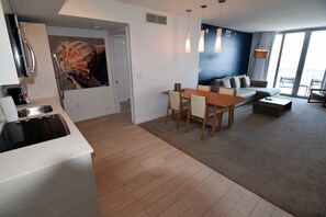 Living room - Ocean & Bay View Residence 1 Bed 1 Bath @ Beachwalk (Hallandale Beach)
