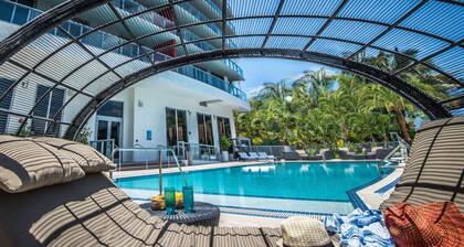 Fabulous Bay, Ocean & Skyline View 2 Bed 2 Bath Residence @ Beachwalk Resort