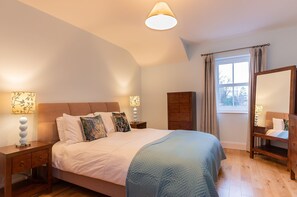 3 室のベッドルーム、アイロン / アイロン台