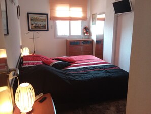 2 chambres, fer et planche à repasser, Wi-Fi