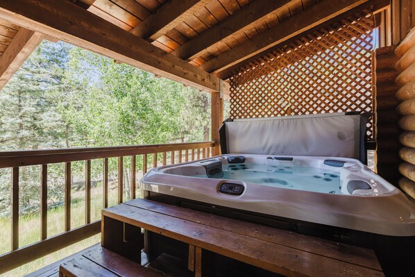 Bain à remous extérieur