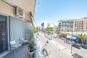 Property grounds - APARTATHENS/ Athens Center - <br>Metro station (Athens)