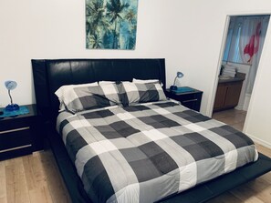 4 bedrooms, in-room safe, iron/ironing board, WiFi