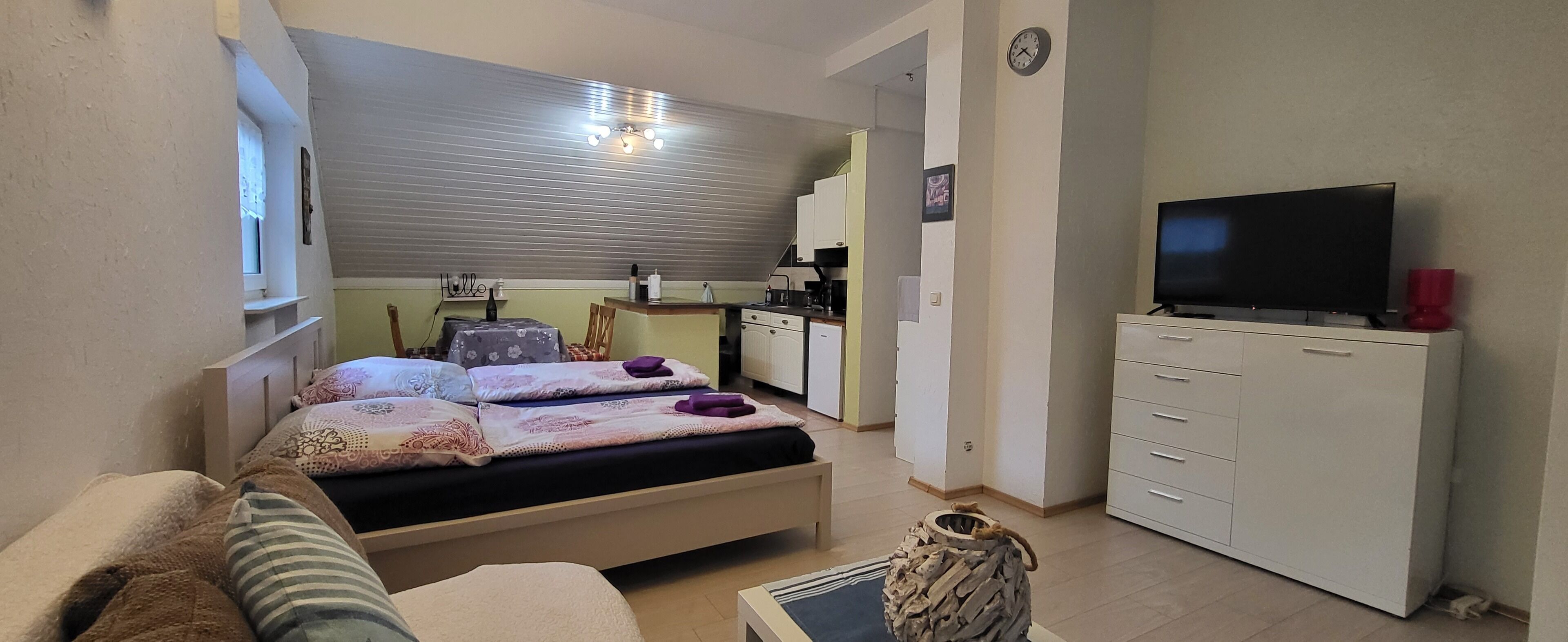 1 bedroom, iron/ironing board, WiFi, bed sheets