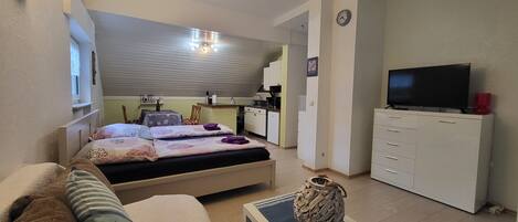 1 Schlafzimmer, Bügeleisen/Bügelbrett, WLAN, Bettwäsche