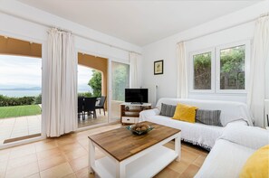 TV - YourHouse Escull (Colonia de Sant Pere)