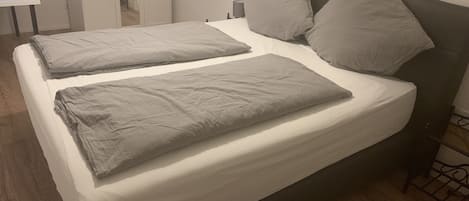 2 chambres, Wi-Fi gratuit, draps fournis