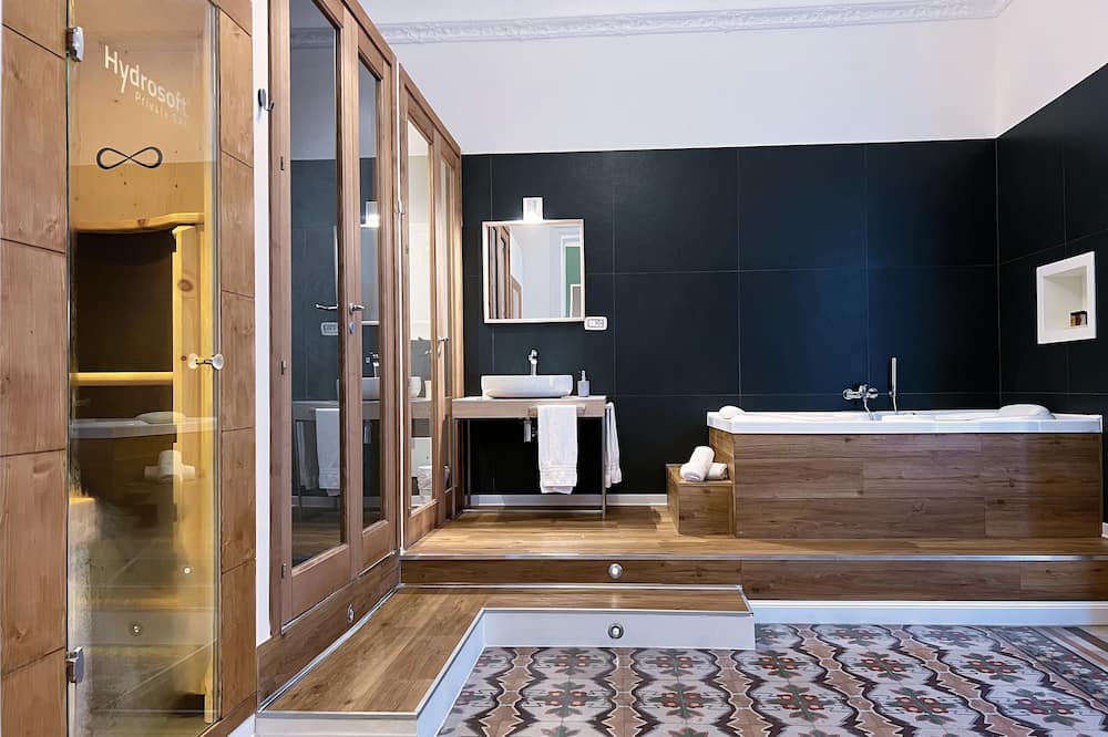Bed in Spa