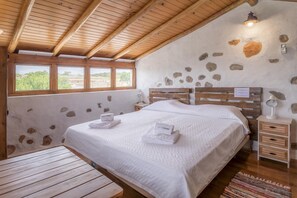 Room - F - Casa Bezzerinhos in Quintadas Alagoas (Praia de Luz)