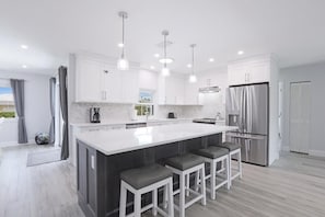 House, Multiple Beds (768 Sea Court) | Private kitchen | Fridge, microwave, oven, stovetop - 768 Sea Court (Marco Island)