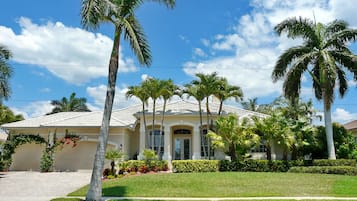 House, Multiple Beds (931 Hyacinth Court) | Exterior