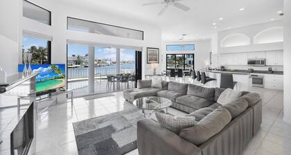Waterfront Home on key lot With Pool, spa and Views