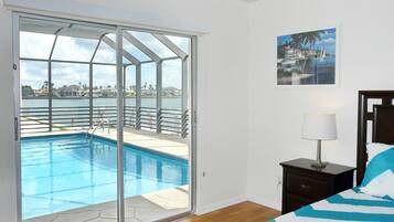 House, Multiple Beds (987 Aster Court) | View from room