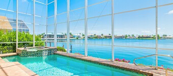 Waterfront Home With Pool, spa and 2nd Floor Balcony