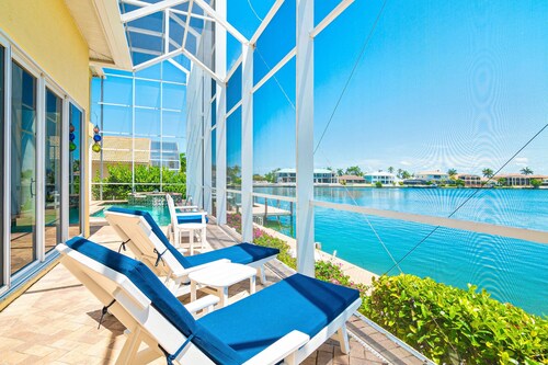 Waterfront Home With Pool, spa and 2nd Floor Balcony