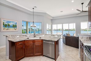 House, Multiple Beds (Waterfront home with pool, spa and 2n) | Private kitchen | Fridge, microwave, stovetop, dishwasher