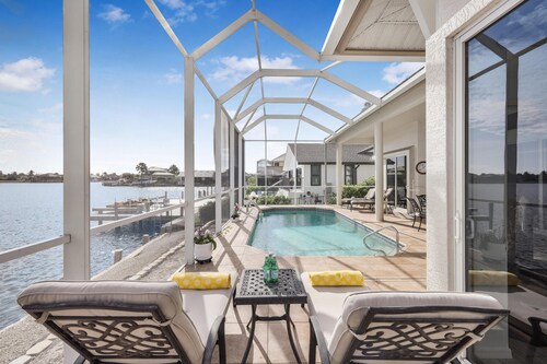 Waterfront Home With Views, Pool and Walk to Beach