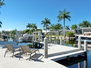 独立别墅, 多张床 (848 Buttonwood Court) | 码头