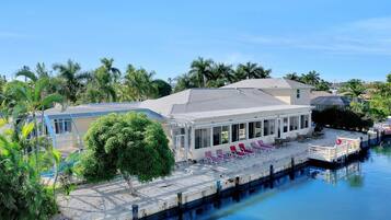 House, Multiple Beds (775 Willow Court) | Exterior