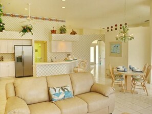 House, Multiple Beds (Beautifully maintained waterfront hom) | Living room - Beautifully Maintained Waterfront Home With Pool (Marco Island)