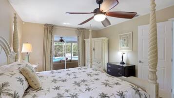 House, Multiple Beds (Centrally located pet-friendly home w) | 3 bedrooms, bed sheets