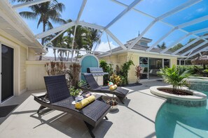 House, Multiple Beds (Private home and guesthouse with cour) | Terrace/patio
