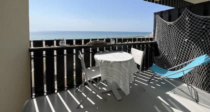 Studio lumineux en front de mer avec vue sur l'océan - 280310