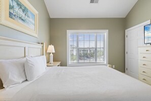 2 bedrooms, iron/ironing board, bed sheets