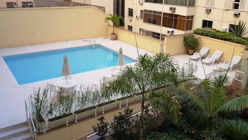 Piscina externa