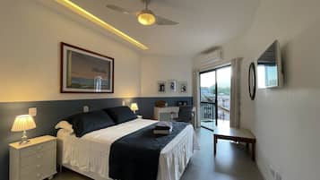 Apartamento | 1 quarto, cofres nos quartos, individualmente decorados