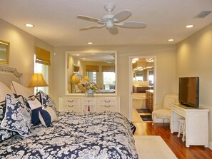 Maison, plusieurs lits (910 Olive Court)