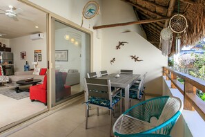 Departamento, varias camas | Balcón