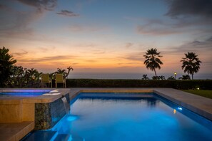 حمّام سباحة خارجي