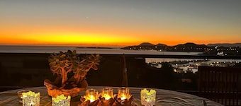 One bedroom apartment with terrace overlooking the sea - Costa Smeralda