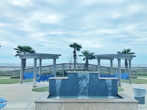 المنطقة المحيطة بالمنشأة