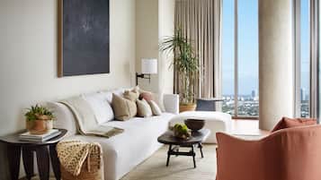 Panoramic One Bedroom Suite | 1 bedroom, premium bedding, down comforters, pillowtop beds