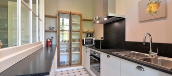 Haussmann apartment 100 m2 - Great comfort - Colmar center, quiet.