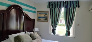 1 bedroom, in-room safe, desk, iron/ironing board