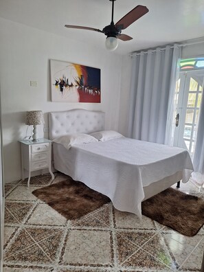 2 habitaciones, tabla de planchar con plancha y wifi 