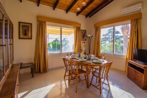 Villa, 3 Bedrooms, Sea View | In-room dining - Corallia Villa ,3 Bedrooms see and Forest View (Ayia Marina Chrysochous)