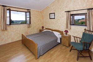 3 chambres, Wi-Fi, draps fournis