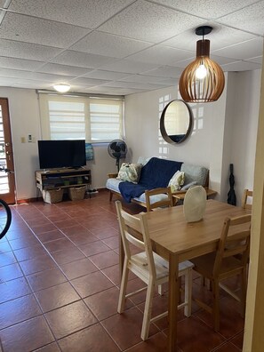 Smart TV y reproductor de DVD 