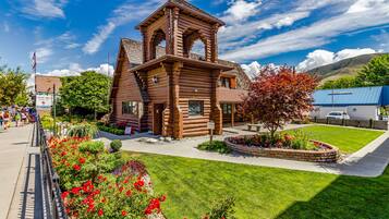 Enceinte de lâhĂ©bergement