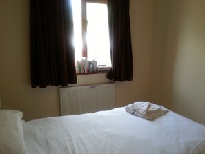4 Schlafzimmer, Bügeleisen/Bügelbrett, Reisekinderbett, kostenloses WLAN