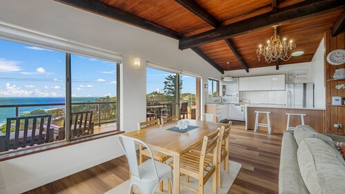 Milton 5, 99 Pacific Drive