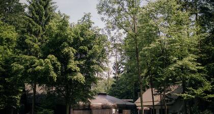 Sleeping in a wooden hut 'Forest bed' at the river Savinja