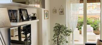 NEW BEAUTIFUL APARTMENT WITH LARGE TERRACE- A CASA DI CAROLINA