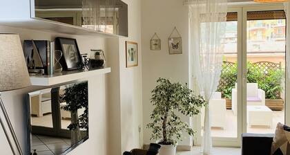 NEW BEAUTIFUL APARTMENT WITH LARGE TERRACE- A CASA DI CAROLINA