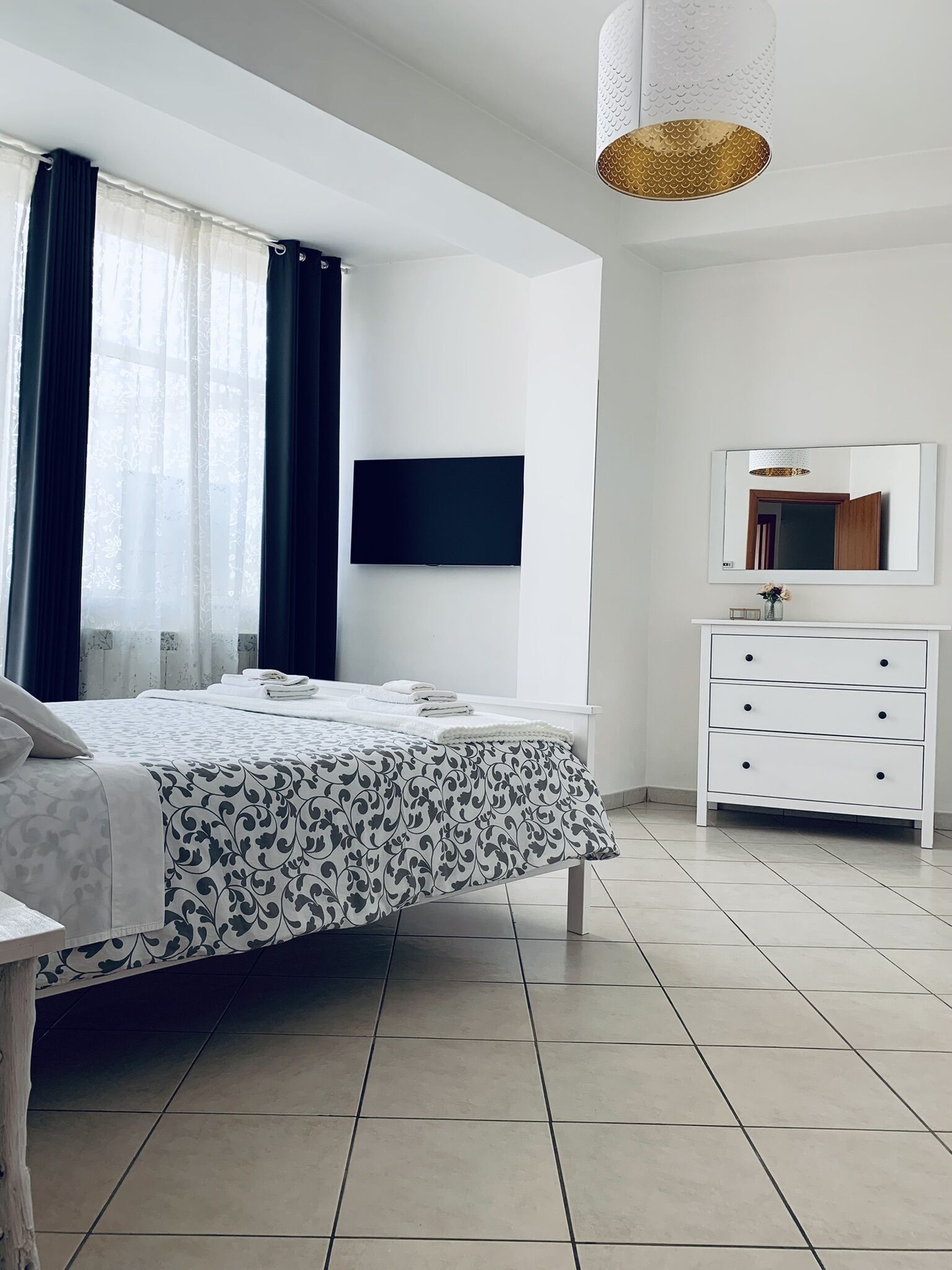 2 chambres, bureau, fer et planche à repasser, Wi-Fi gratuit